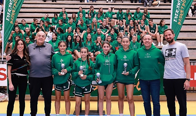 enerjisa uretim 3x3 cup turnuvasi ile basketbol ve cumhuriyet bayrami coskusu bir arada