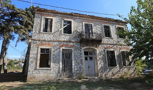 baskan sengel ataturk evi cagrisini yineledi yeter ki yok olmasin 3a4aypJB