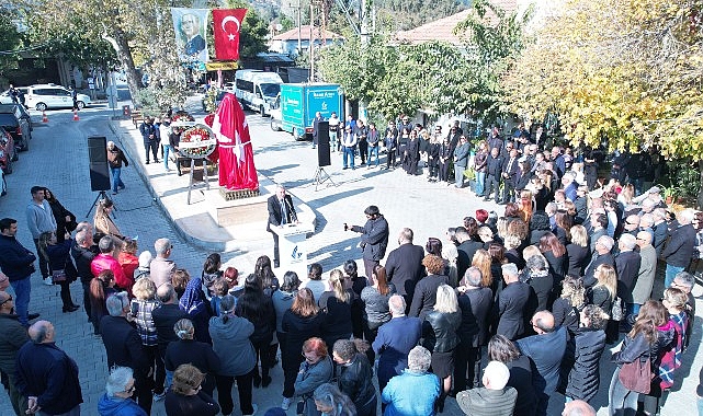 camliya atanin yeni heykeli dikildi tYzV3fPG