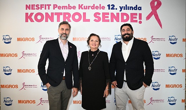 nesfit pembe kurdele ile meme sagligi farkindaligini artiriyor