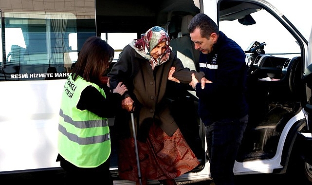 bayrakli belediyesi yasli destek hatti kurdu wjflGzDQ