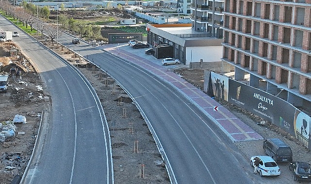 kardes kentler caddesi trafige yeniden acildi J3KSiOG8