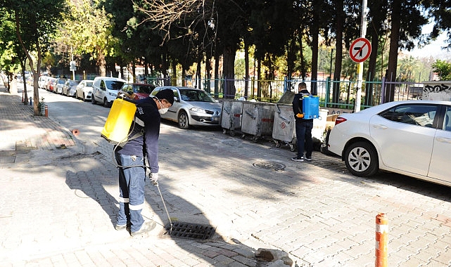 karsiyakada ilaclama mesaisi devam ediyor