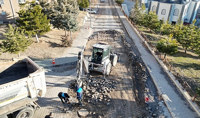 bekdik mahallesinde yol yenileme calismasi EIByuXJO