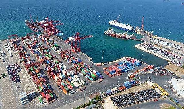 borusan port zelkam ortakligi ile yakit tuketimini ve emisyonlarini onemli olcude azaltti DNXH8H94