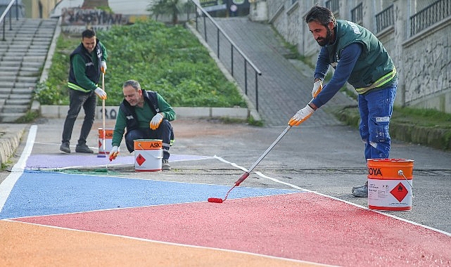 konakin okul yollarina yaya guvenligi icin renkli dokunus 72crIhwR