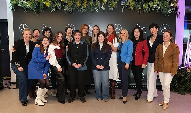 mercedes benz shes mentoring programi gelecegin kadin liderlerini destekliyor EOKWPURj