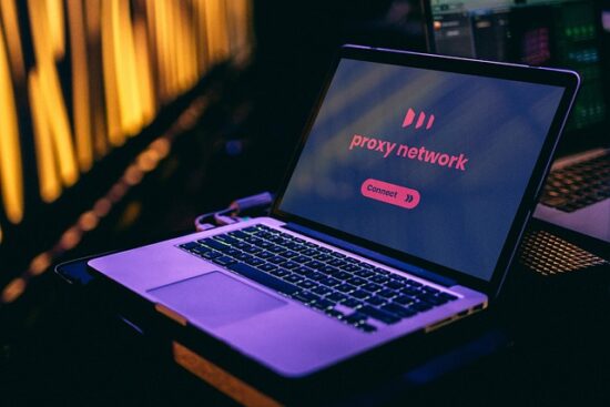 Proxy ile IP Gizleme: İnternette Anonim Kalın