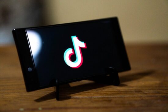 Proxy Kullanarak TikTok Bölge Kısıtlamalarını Aşın